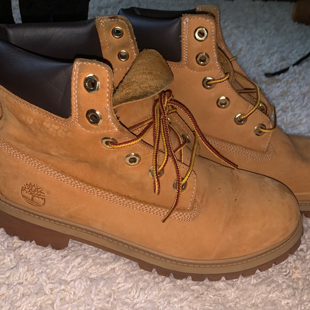 Tan timberland boots 6 inch
